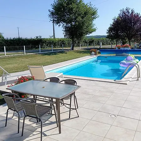 Les Volets Verts 3* Saint-Antonin