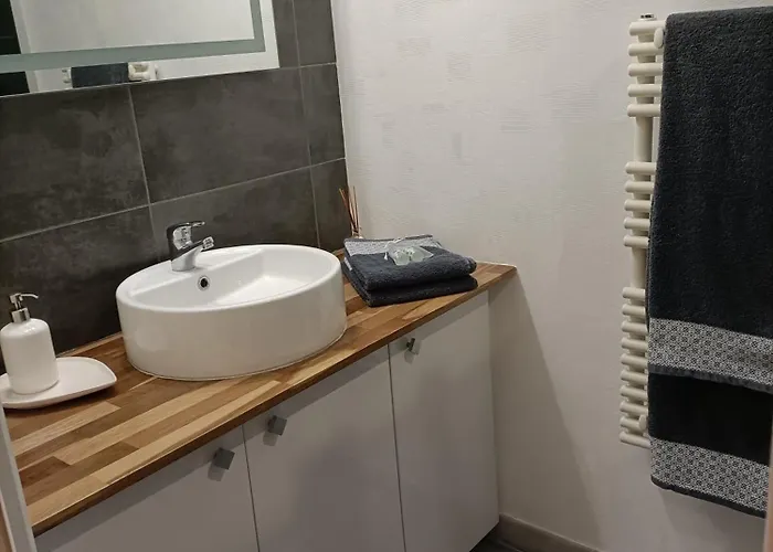 Les Volets Verts Saint-Antonin