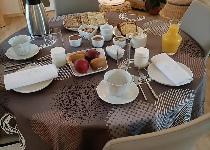 ベッド・アンド・ブレックファスト Les Volets Verts